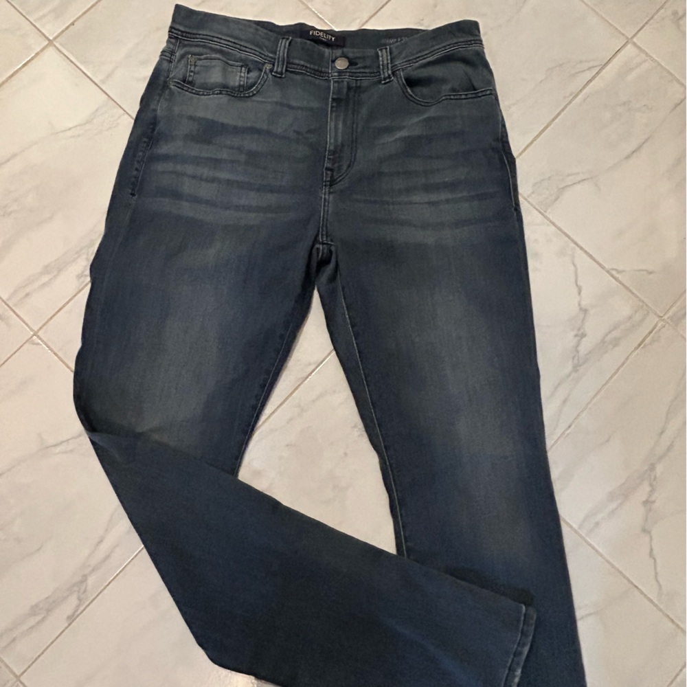 Fidelity Jimmy Men's slim Straight blue denim Jeans - Classic Blue. New!